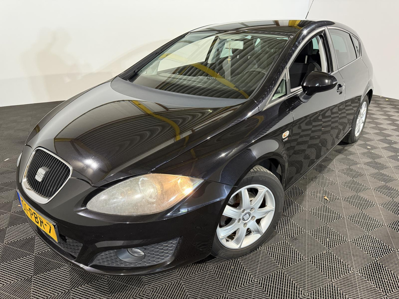 SEAT | Leon | 1.2 TSI Good Stuff | 2011 | 180.589 km | 01PBR7 | Logisch - Hatchback: Foto 1 SEAT | Leon | 1.2 TSI Good Stuff | 2011 | 180.589 km | 01PBR7 | Logisch - Hatchback: Foto 1