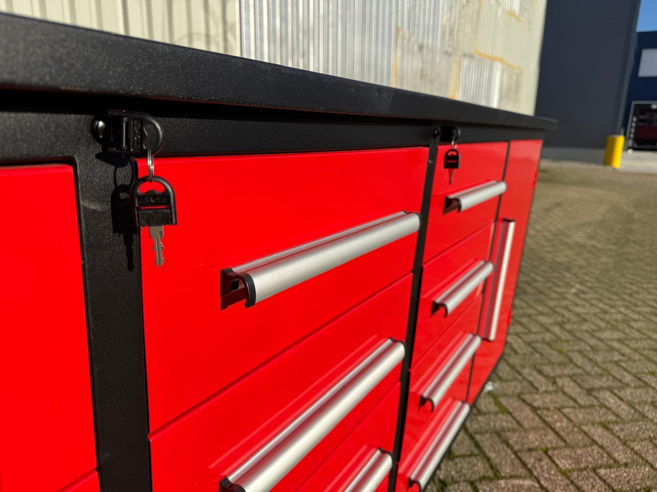 StahlWorks 10FT-12D-2-01C Gereedschapswand met 12 Lades en 2 Deuren (Nieuw) - Echipament de atelier: Foto 4 StahlWorks 10FT-12D-2-01C Gereedschapswand met 12 Lades en 2 Deuren (Nieuw) - Echipament de atelier: Foto 4