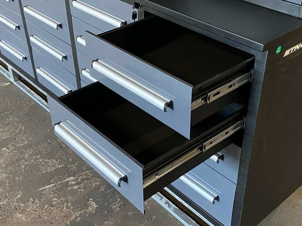StahlWorks 30DG Gereedschapswand 30 Lades. - Echipament de atelier: Foto 2 StahlWorks 30DG Gereedschapswand 30 Lades. - Echipament de atelier: Foto 2