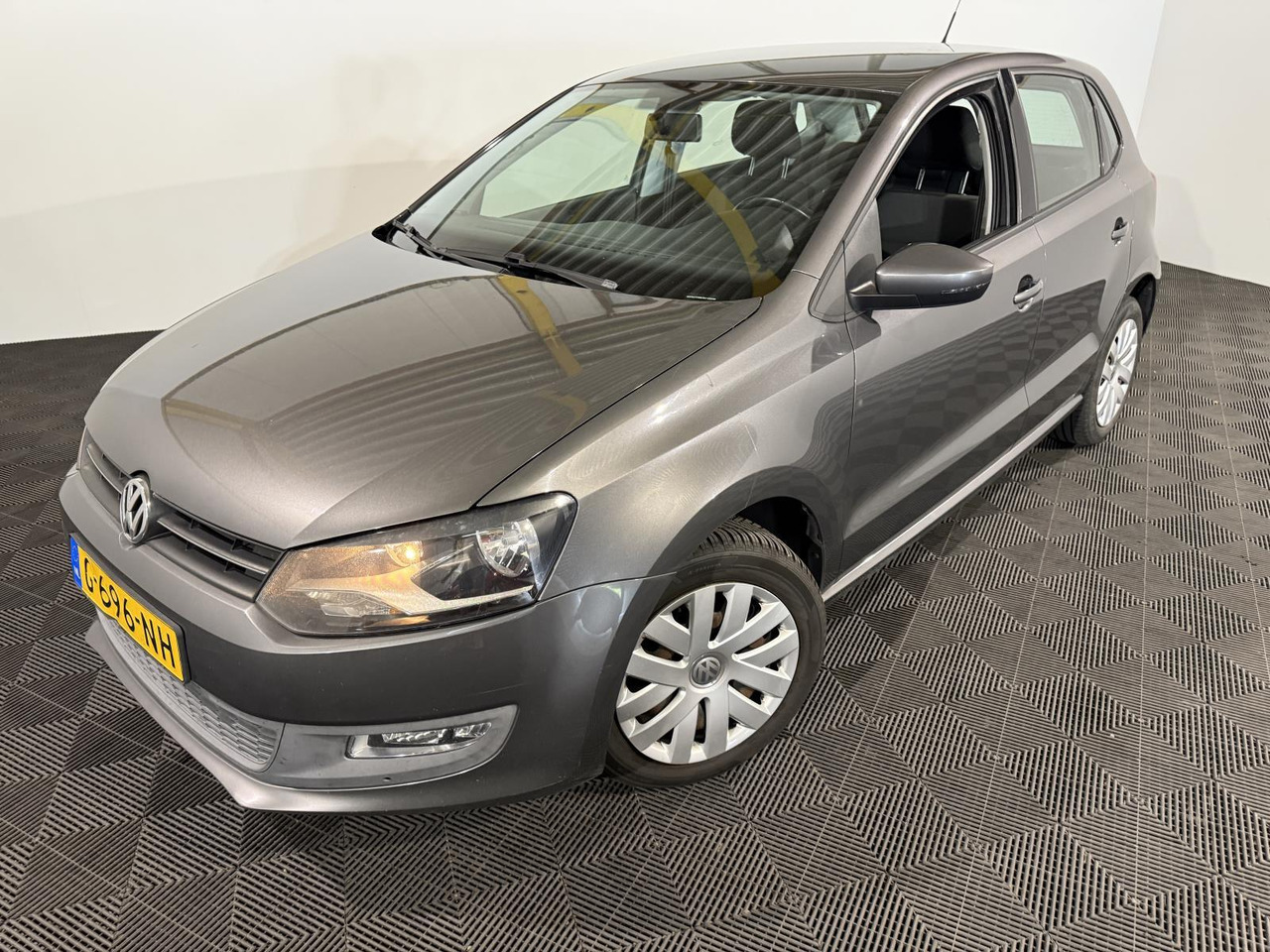 Volkswagen Polo 1.4-16v Trendline | 2010 | 190.911 km | G-696-NH - Hatchback: Foto 1 Volkswagen Polo 1.4-16v Trendline | 2010 | 190.911 km | G-696-NH - Hatchback: Foto 1