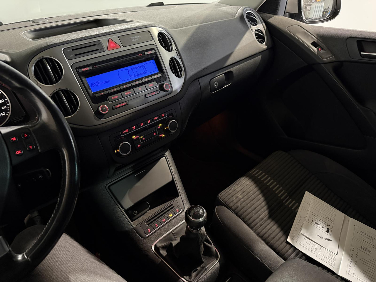 Volkswagen | Tiguan | 1.4 TSI Sport&Style | 2010 | 247.657 km | 41KRT5 | Logisch - SUV: Foto 4 Volkswagen | Tiguan | 1.4 TSI Sport&Style | 2010 | 247.657 km | 41KRT5 | Logisch - SUV: Foto 4