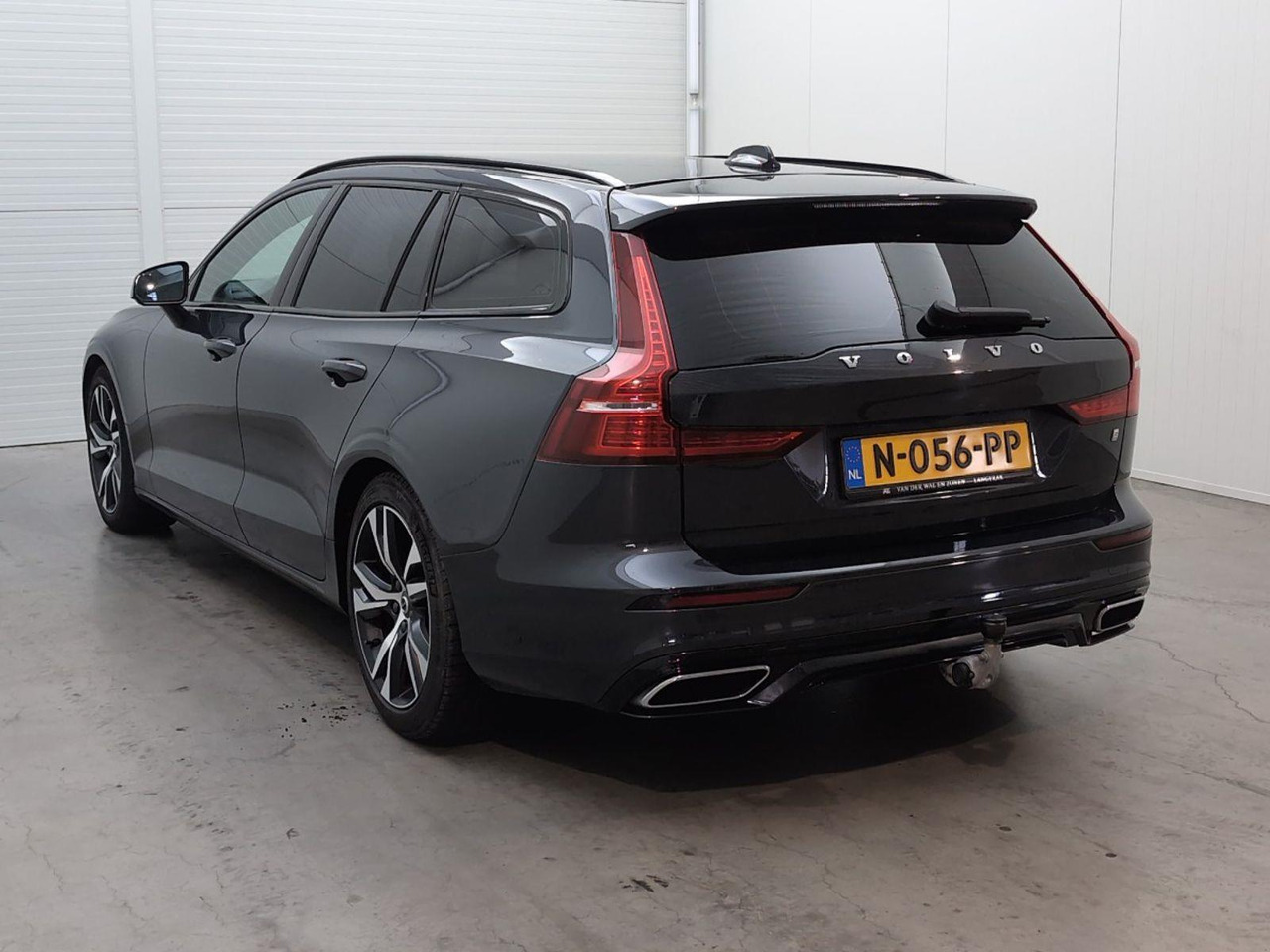Volvo V60 2.0 D4 Inscription | 2019 | 192.437 km | Automaat | N056PP | NAP: Geen oordeel - Automobil: Foto 3 Volvo V60 2.0 D4 Inscription | 2019 | 192.437 km | Automaat | N056PP | NAP: Geen oordeel - Automobil: Foto 3