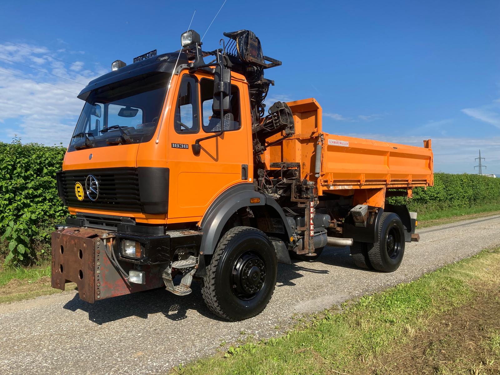 MERCEDES-BENZ SK1838AK - Camion basculantă, Camion cu macara: Foto 4 MERCEDES-BENZ SK1838AK - Camion basculantă, Camion cu macara: Foto 4
