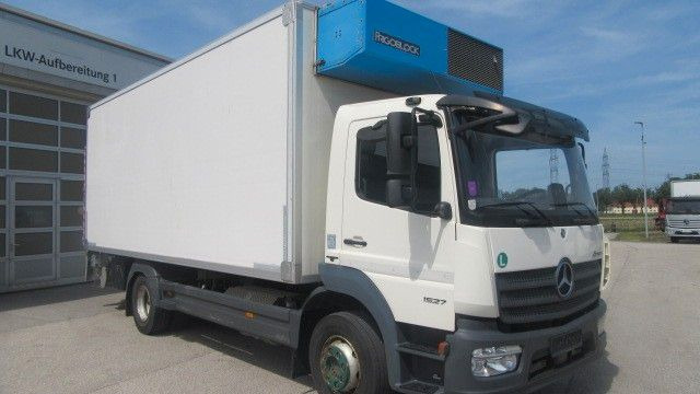 Mercedes-Benz Atego 1527L Tiefkühler, LBW,... - Camion frigider: Foto 3 Mercedes-Benz Atego 1527L Tiefkühler, LBW,... - Camion frigider: Foto 3