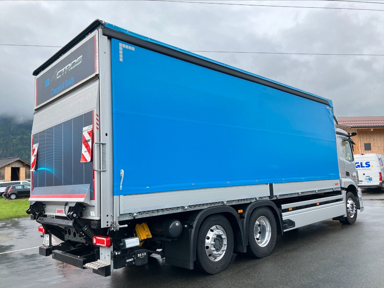 Mercedes-Benz eActros 400L 6x2 - Camion cu prelată, Camion electric: Foto 3 Mercedes-Benz eActros 400L 6x2 - Camion cu prelată, Camion electric: Foto 3