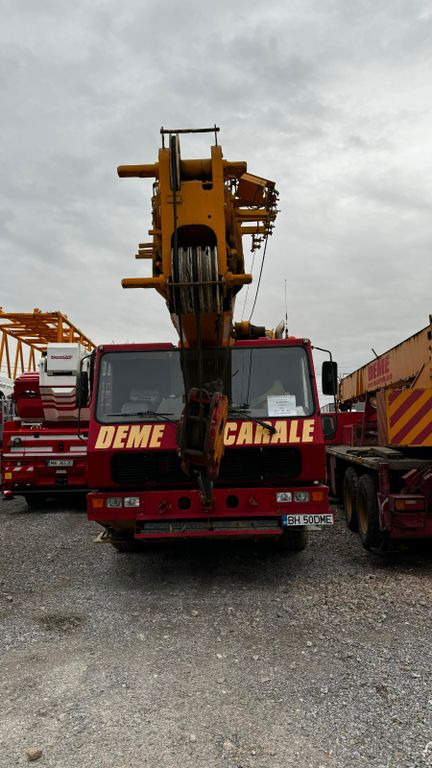 Grove GMK 3050 - Macara tot teren: Foto 5 Grove GMK 3050 - Macara tot teren: Foto 5