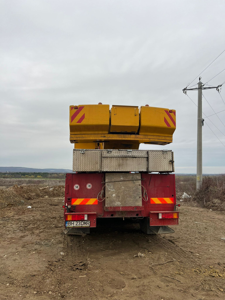 LIEBHERR LTM1045 - Automacara: Foto 4 LIEBHERR LTM1045 - Automacara: Foto 4