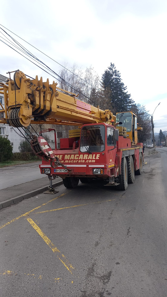 LIEBHERR LTM1050 - Automacara: Foto 4 LIEBHERR LTM1050 - Automacara: Foto 4