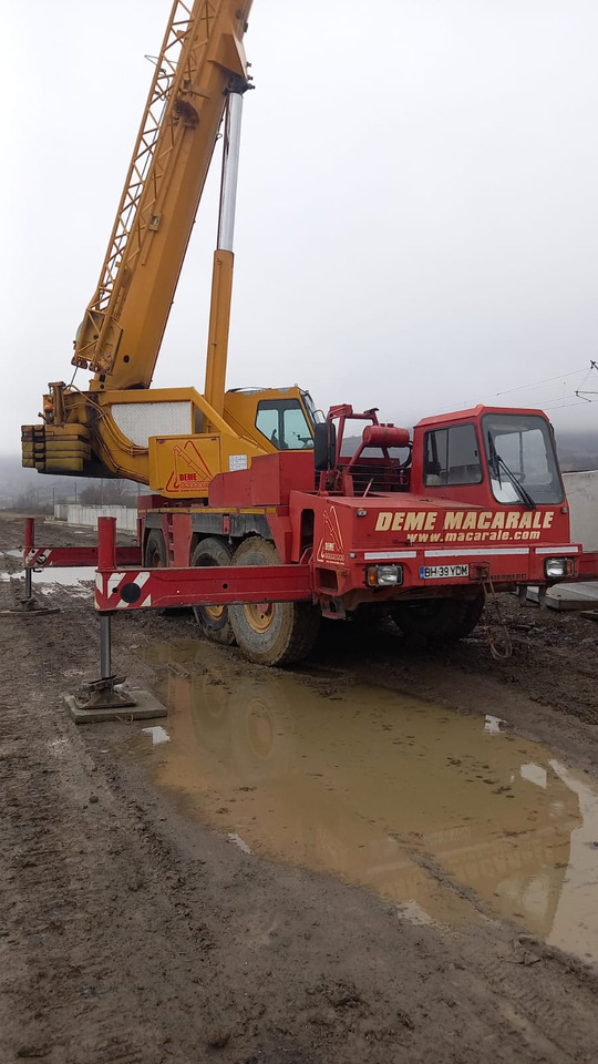 LIEBHERR LTM1050 - Automacara: Foto 2 LIEBHERR LTM1050 - Automacara: Foto 2