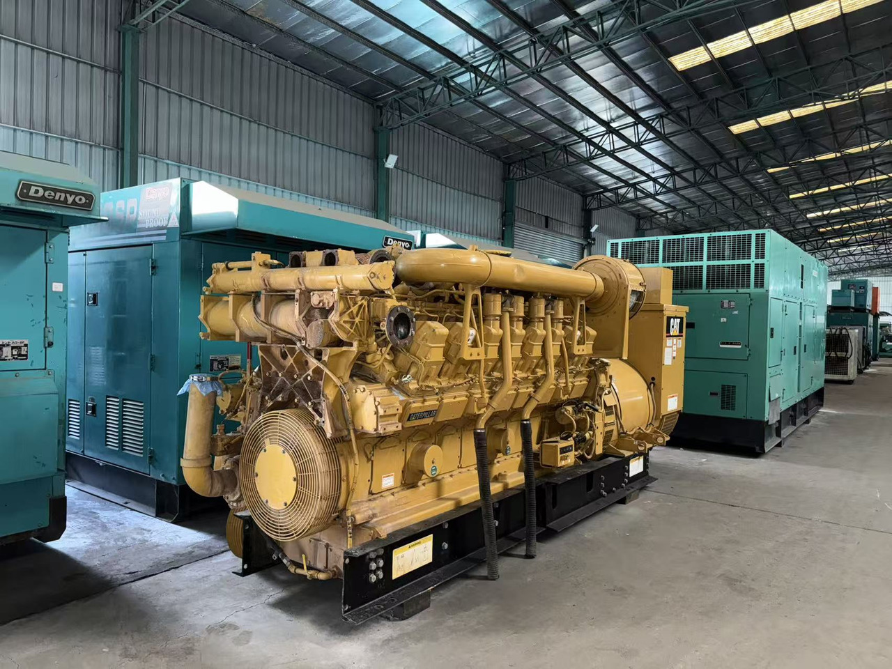 CATPILLAR 2200F 3516 - Unealtă/ Echipament: Foto 3 CATPILLAR 2200F 3516 - Unealtă/ Echipament: Foto 3