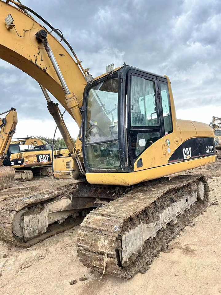 CATPILLAR 320CL - Excavator pe şenile: Foto 4 CATPILLAR 320CL - Excavator pe şenile: Foto 4