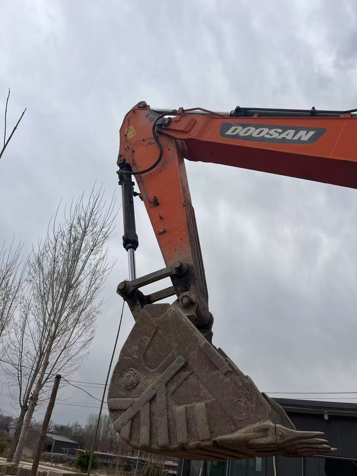 DOOSAN DX340 - Excavator pe şenile: Foto 5 DOOSAN DX340 - Excavator pe şenile: Foto 5