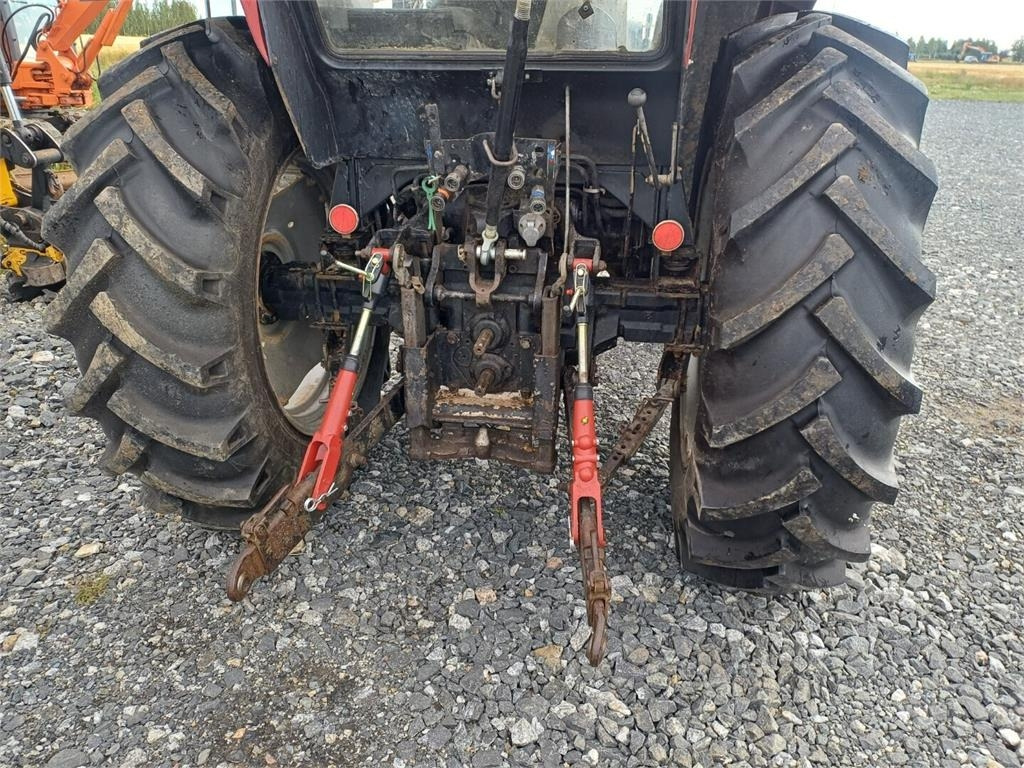 Tractor agricol Case IH 685XL Hyvät renkaat.: Foto 9