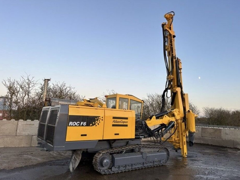 Atlas-Copco ROC F6 - Maşină de foraj: Foto 1 Atlas-Copco ROC F6 - Maşină de foraj: Foto 1