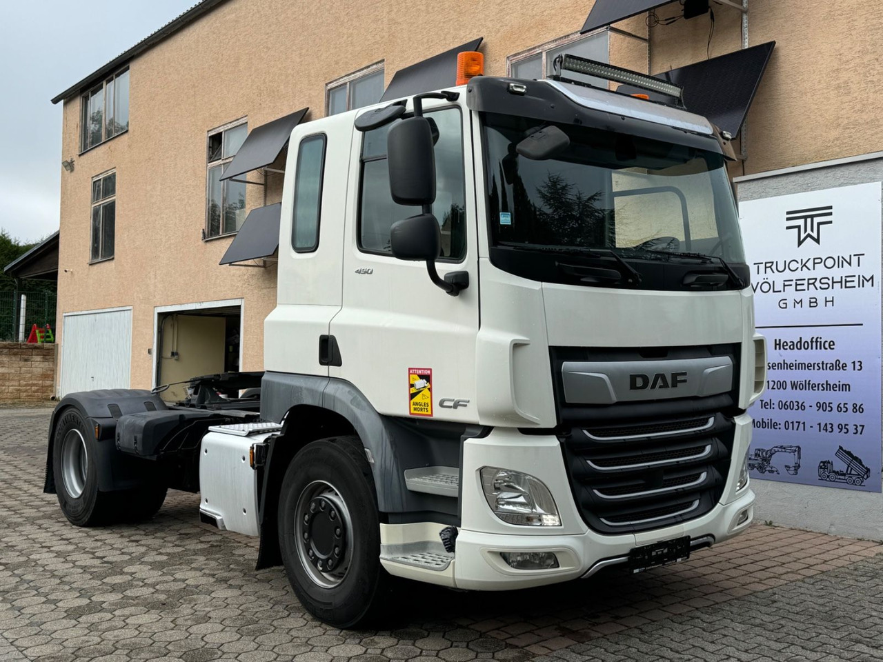 DAF CF 450 FT/Nebenantrieb/Bett/EUR6 - Cap tractor: Foto 1 DAF CF 450 FT/Nebenantrieb/Bett/EUR6 - Cap tractor: Foto 1