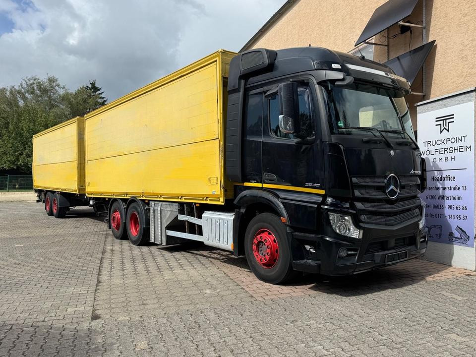 Mercedes-Benz Actros2545/2xLBW/Retarder/Lenk-Lift/Top-Zustand - Camion furgon: Foto 1 Mercedes-Benz Actros2545/2xLBW/Retarder/Lenk-Lift/Top-Zustand - Camion furgon: Foto 1