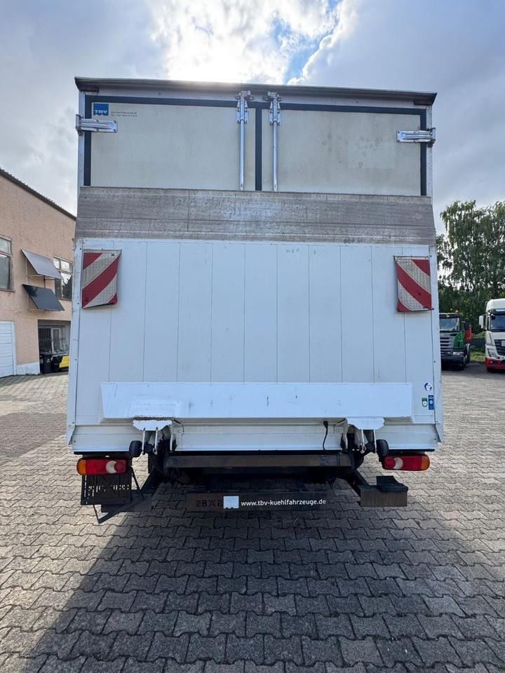 Renault MIDLUM 180/Thermo-King V-500/LBW - Camion frigider: Foto 4 Renault MIDLUM 180/Thermo-King V-500/LBW - Camion frigider: Foto 4