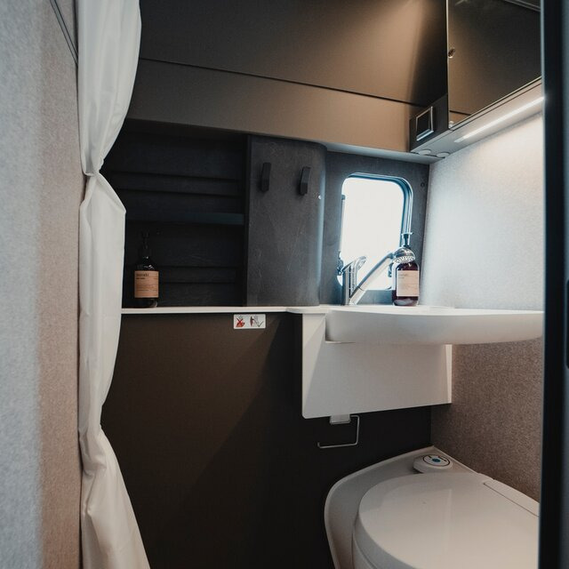 Camper van nou HYMER / ERIBA Grand Canyon Cross Over: Foto 12 Camper van nou HYMER / ERIBA Grand Canyon Cross Over: Foto 12