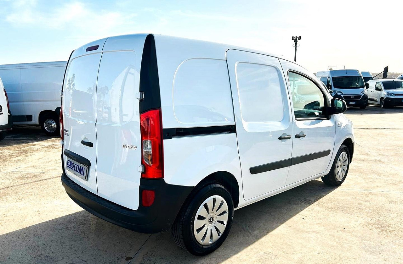 Mercedes Benz Citan 111 cdi Long 3 posti - Autoutilitară compactă: Foto 4 Mercedes Benz Citan 111 cdi Long 3 posti - Autoutilitară compactă: Foto 4