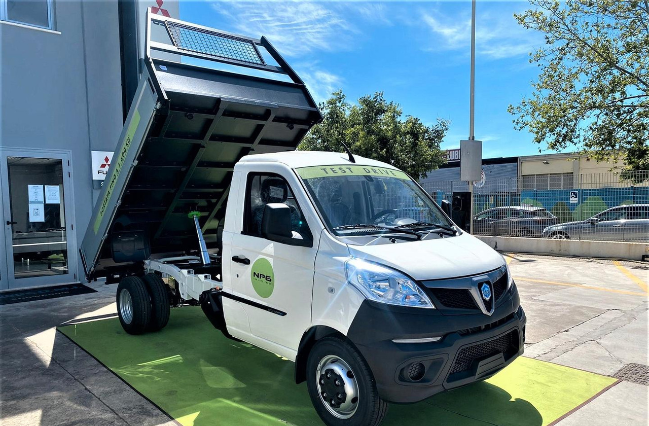 Piaggio Porter NP6 Ribaltabile Gemellato - Autoutilitară basculantă: Foto 3 Piaggio Porter NP6 Ribaltabile Gemellato - Autoutilitară basculantă: Foto 3
