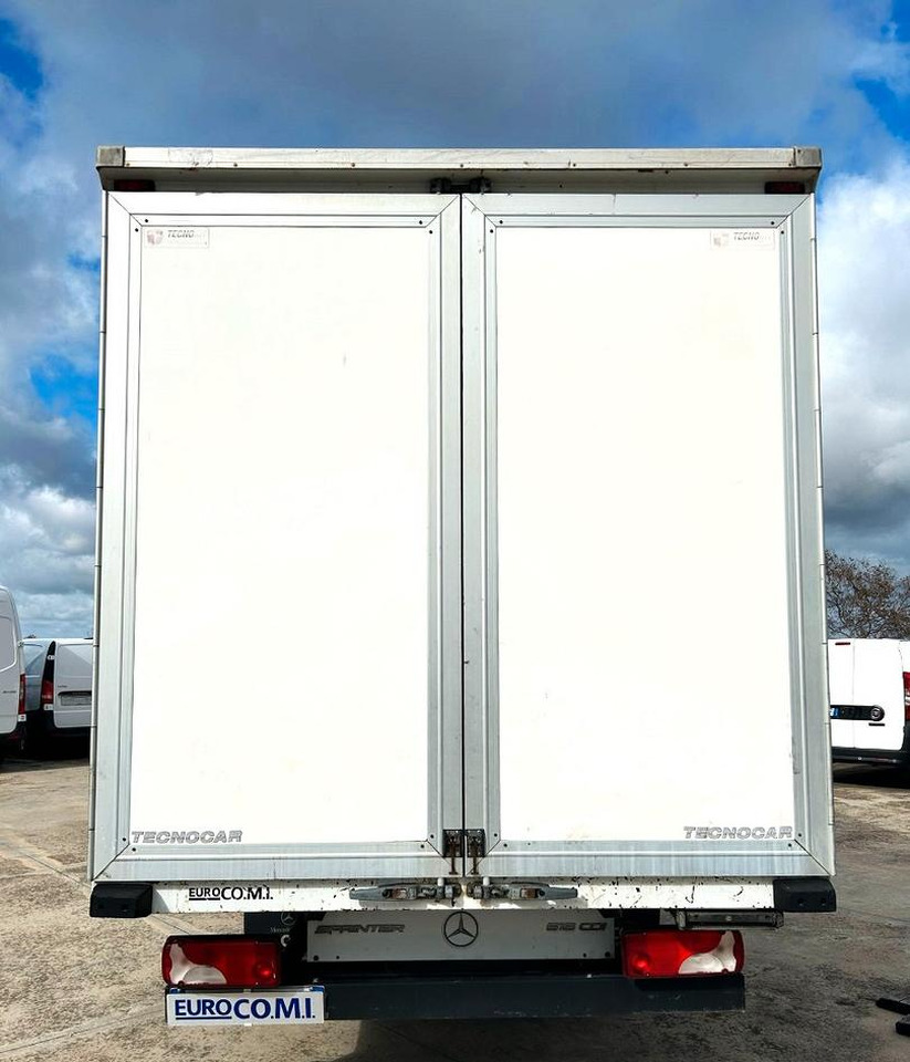 Sprinter 416 T 37/35 Furgonatura - Autoutilitară box: Foto 5 Sprinter 416 T 37/35 Furgonatura - Autoutilitară box: Foto 5