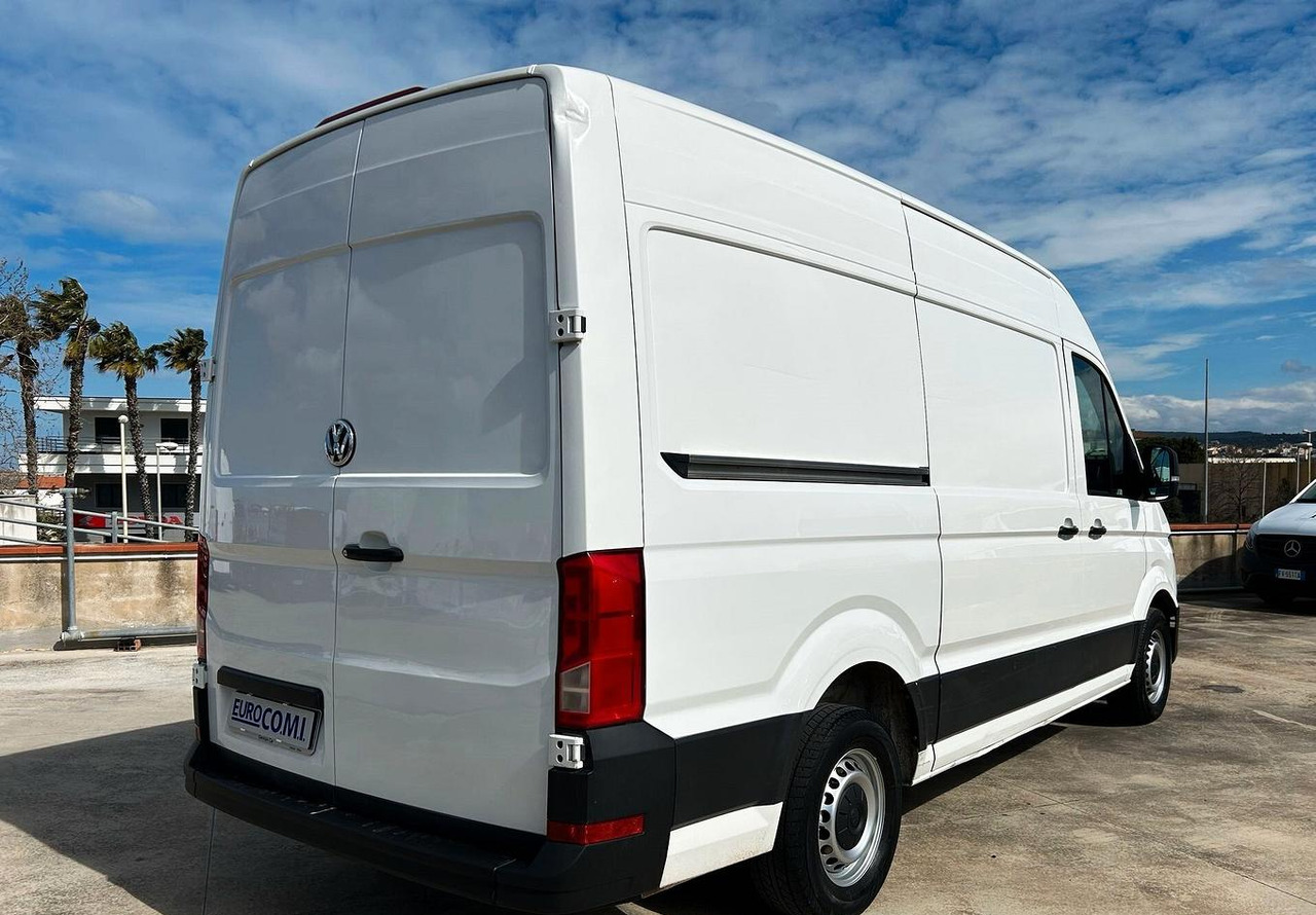 Volkswagen Crafter 2.0 Tdi 140 cv - Dubă: Foto 5 Volkswagen Crafter 2.0 Tdi 140 cv - Dubă: Foto 5