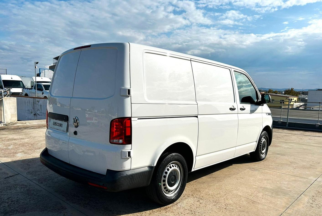 Volkswagen Transporter 2.0 TDi 150 cv - Dubă: Foto 5 Volkswagen Transporter 2.0 TDi 150 cv - Dubă: Foto 5