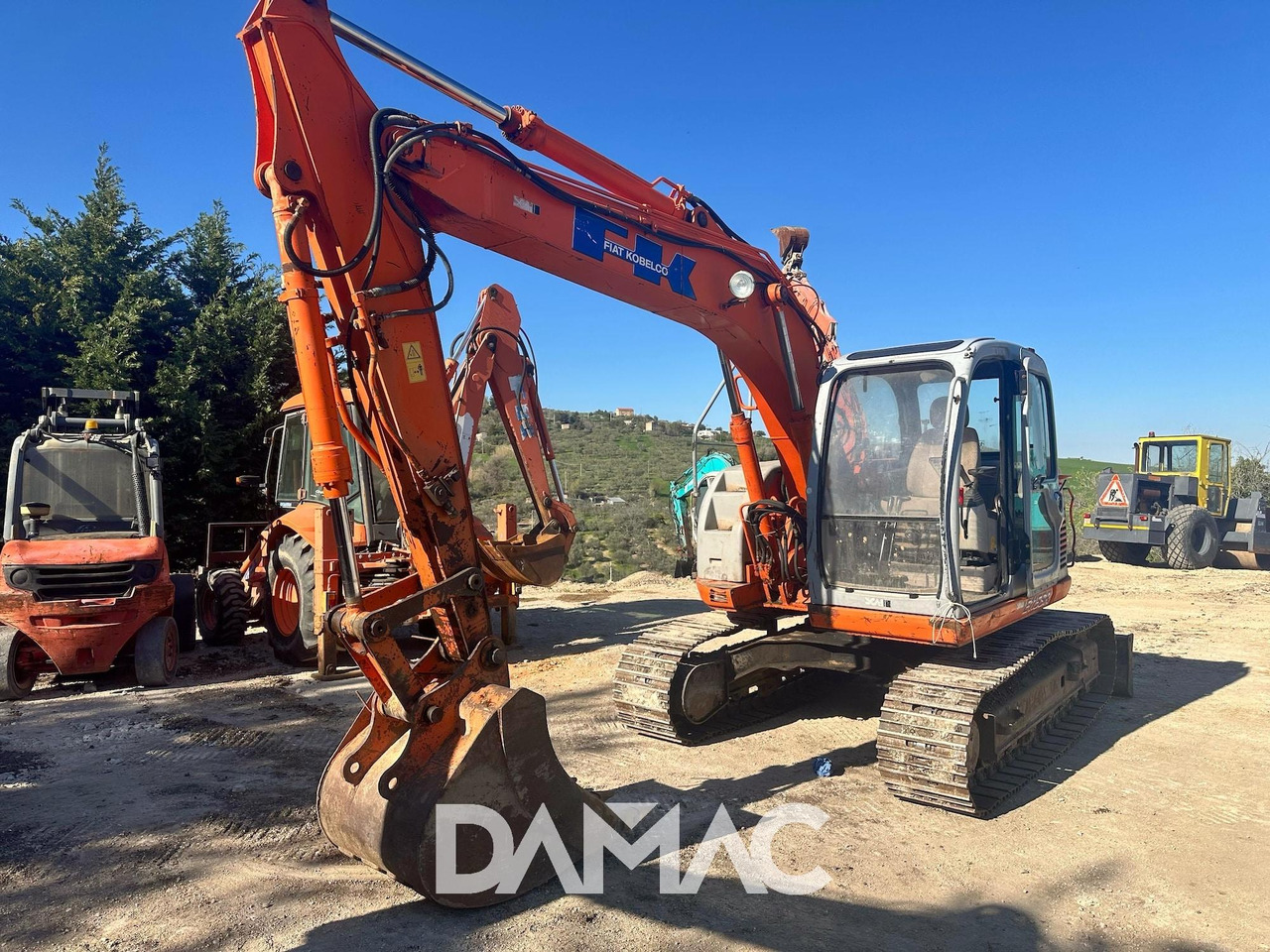 FIAT KOBELCO E115SR - Excavator pe şenile: Foto 1 FIAT KOBELCO E115SR - Excavator pe şenile: Foto 1