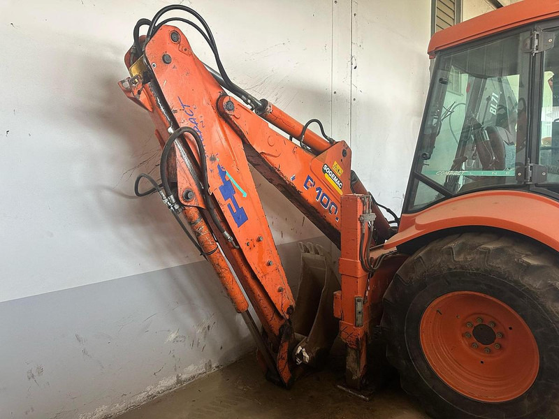 Fiat KOBELCO FB100.2 - Buldoexcavator: Foto 5 Fiat KOBELCO FB100.2 - Buldoexcavator: Foto 5
