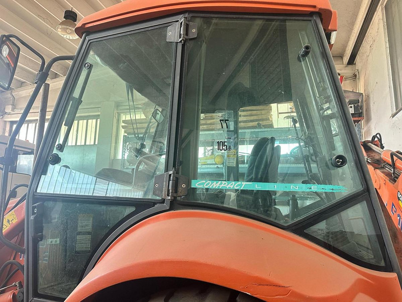 Fiat KOBELCO FB100.2 - Buldoexcavator: Foto 4 Fiat KOBELCO FB100.2 - Buldoexcavator: Foto 4