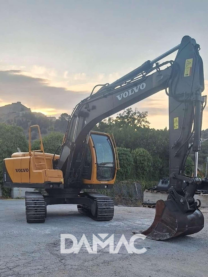 VOLVO EC140BLC - Excavator pe şenile: Foto 3 VOLVO EC140BLC - Excavator pe şenile: Foto 3