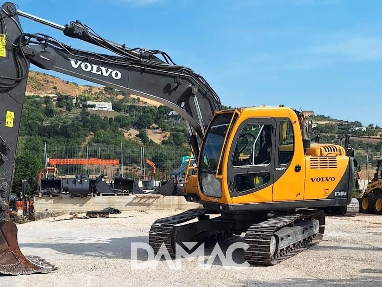VOLVO EC140BLC - Excavator pe şenile: Foto 1 VOLVO EC140BLC - Excavator pe şenile: Foto 1