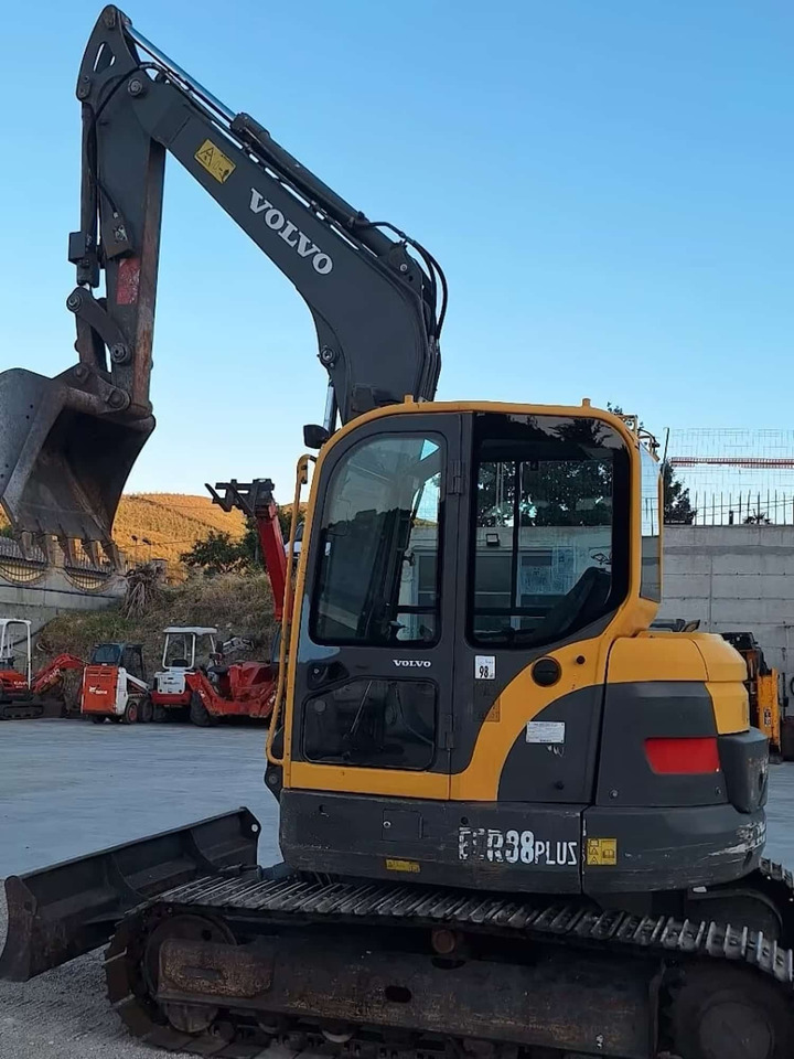 VOLVO ECR88 PLUS - Mini excavator: Foto 5 VOLVO ECR88 PLUS - Mini excavator: Foto 5