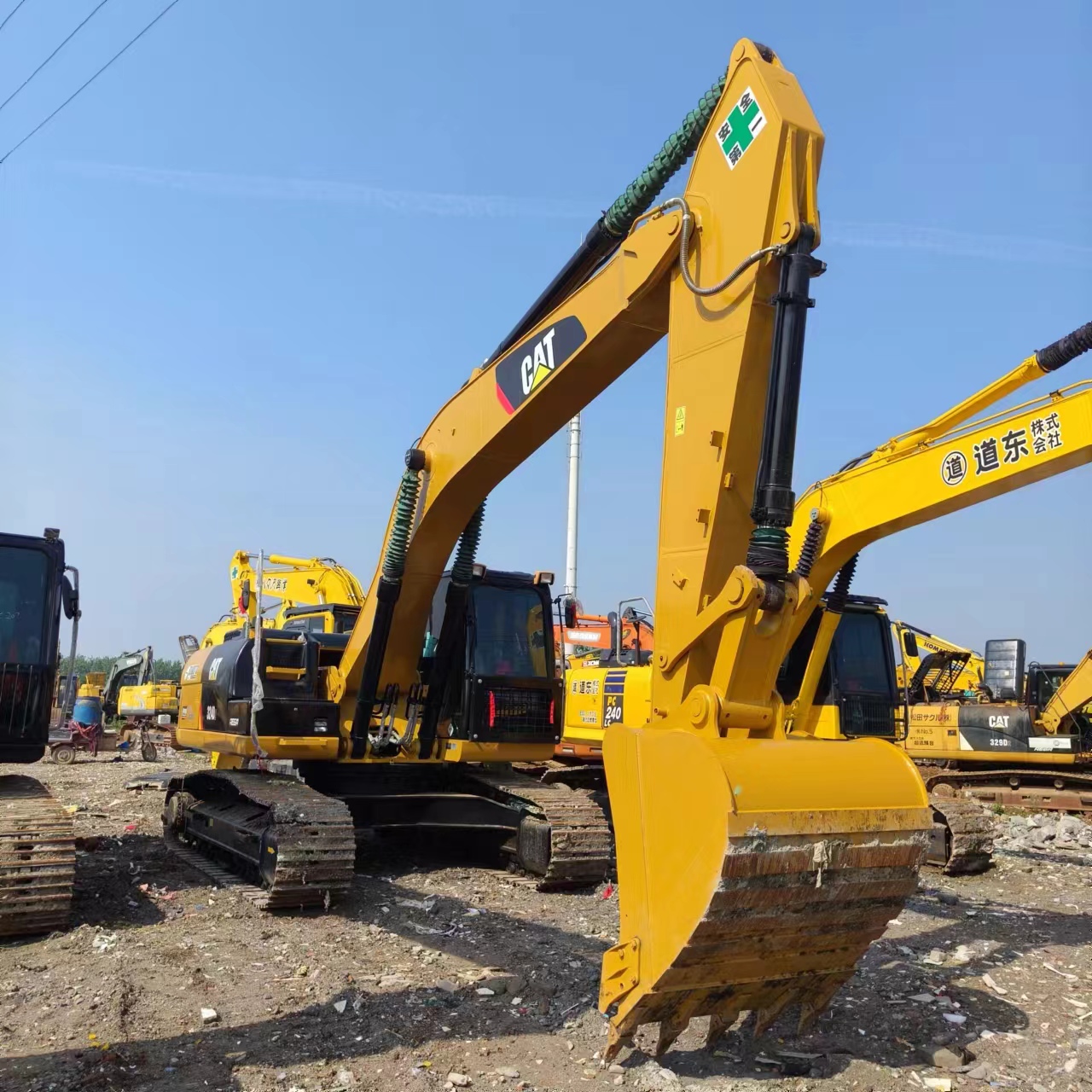 CATERPILLAR 324D - Excavator pe şenile: Foto 1 CATERPILLAR 324D - Excavator pe şenile: Foto 1