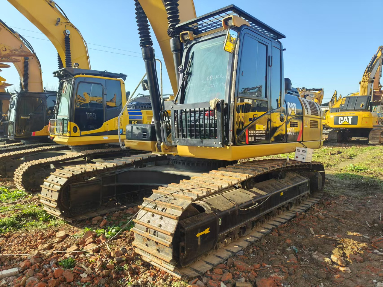 CATERPILLAR 330D - Excavator pe şenile: Foto 2 CATERPILLAR 330D - Excavator pe şenile: Foto 2