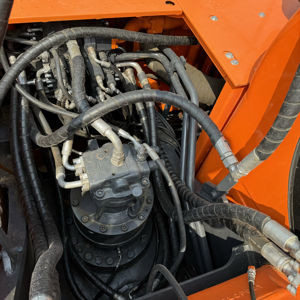 Excavator pe şenile DOOSAN DX300: Foto 13 Excavator pe şenile DOOSAN DX300: Foto 13