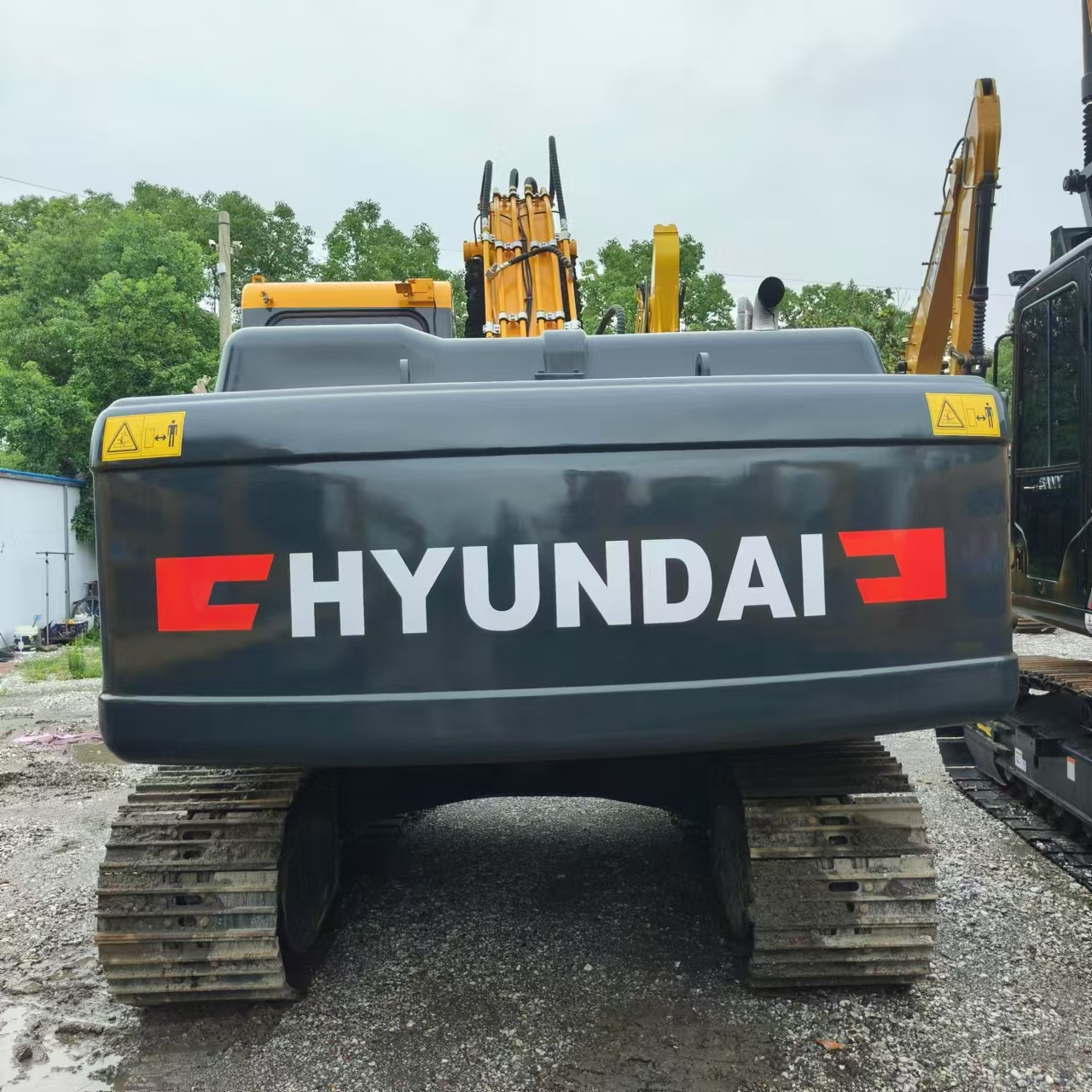 Excavator pe şenile HYUNDAI R220LC-9S: Foto 6