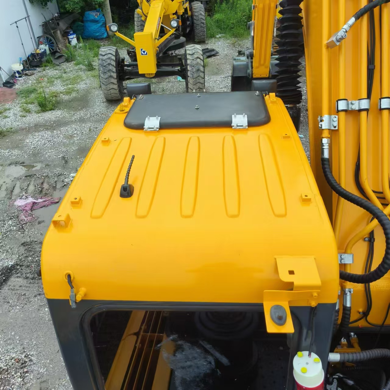 Excavator pe şenile HYUNDAI R220LC-9S: Foto 17
