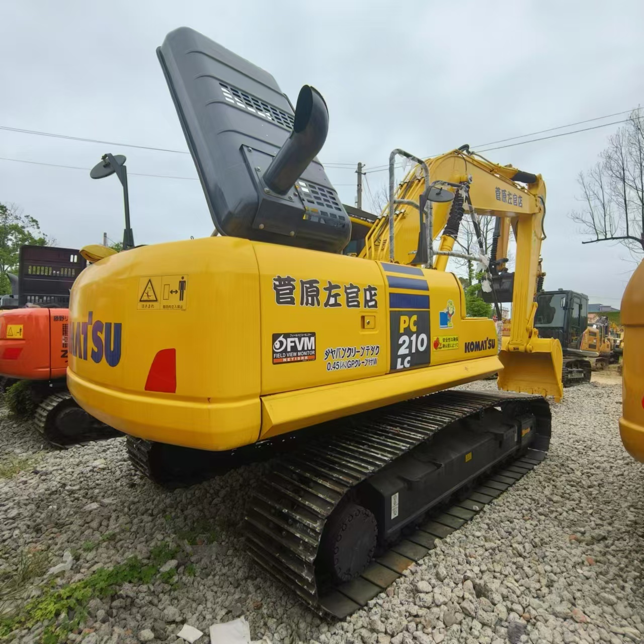KOMATSU PC210 - Excavator pe şenile: Foto 3 KOMATSU PC210 - Excavator pe şenile: Foto 3