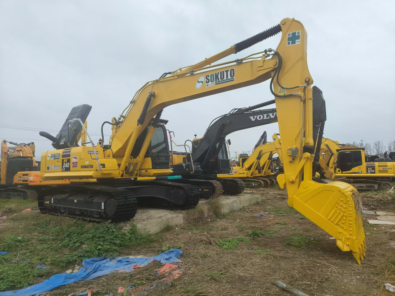 KOMATSU PC240LC-8 - Excavator pe şenile: Foto 2 KOMATSU PC240LC-8 - Excavator pe şenile: Foto 2