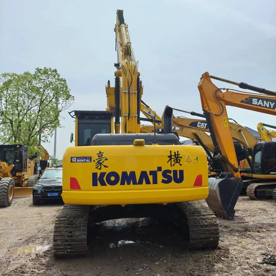 KOMATSU PC240LC-8 - Excavator pe şenile: Foto 3 KOMATSU PC240LC-8 - Excavator pe şenile: Foto 3