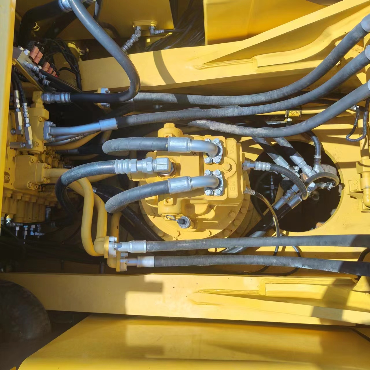 Excavator pe şenile KOMATSU PC450: Foto 14 Excavator pe şenile KOMATSU PC450: Foto 14