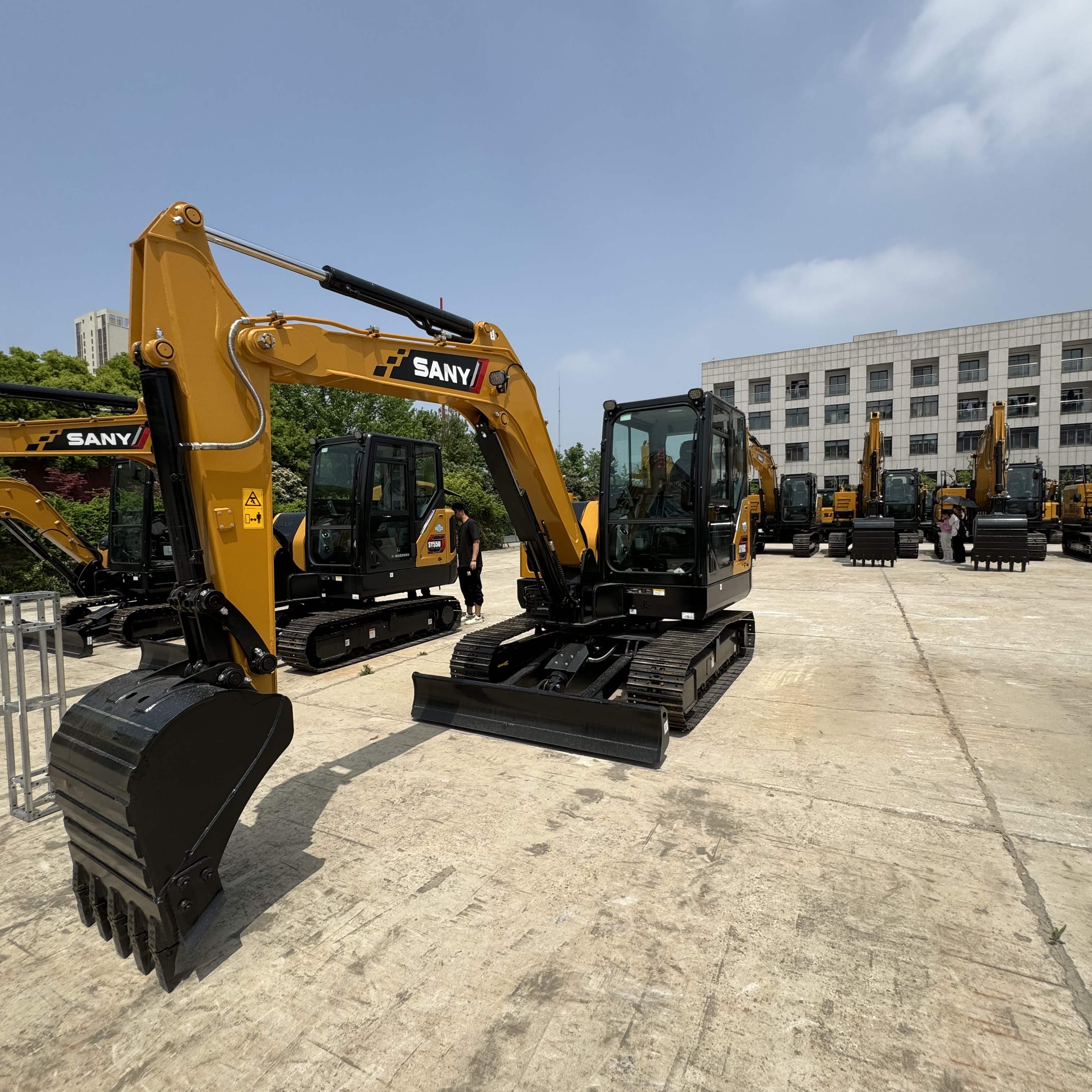 SANY SY60C - Excavator pe şenile: Foto 3 SANY SY60C - Excavator pe şenile: Foto 3