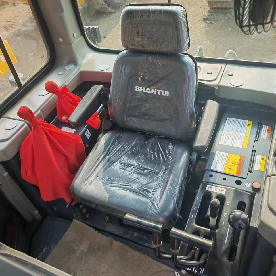 Buldozer SHANTUI SD16: Foto 6