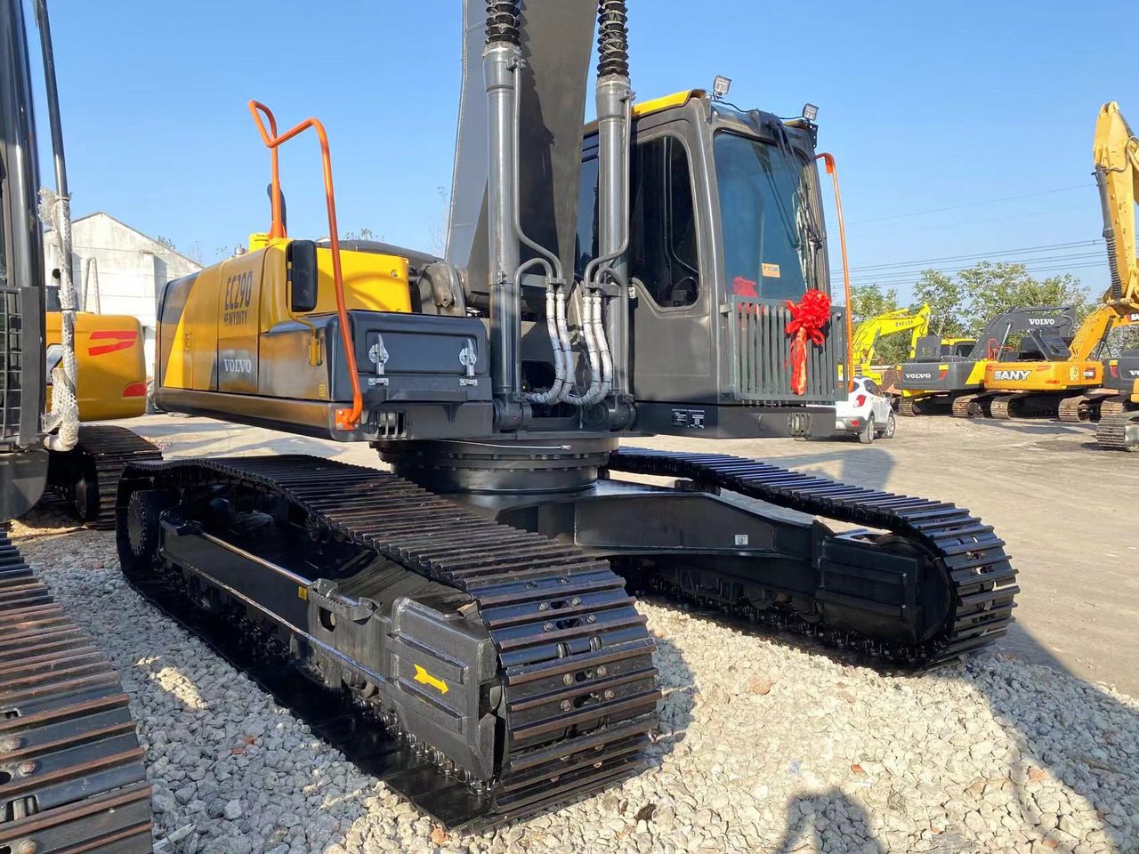 VOLVO EC290 - Excavator pe şenile: Foto 3 VOLVO EC290 - Excavator pe şenile: Foto 3