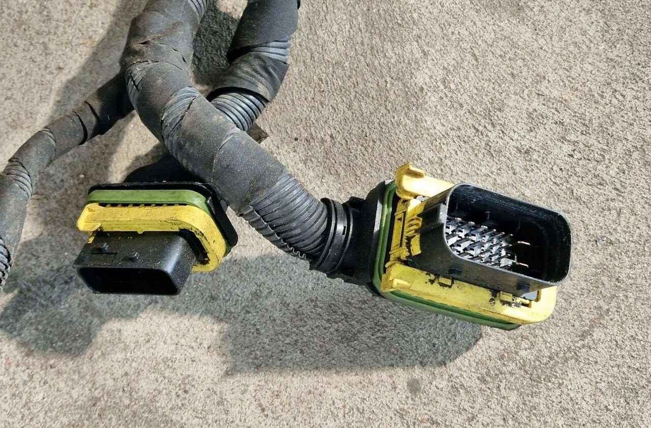 FORD WIĄZKA INSTALACJA RAMY FORD F MAX 5 ROK 2021 - Cablu/ Fire electric pentru Camion: Foto 2 FORD WIĄZKA INSTALACJA RAMY FORD F MAX 5 ROK 2021 - Cablu/ Fire electric pentru Camion: Foto 2