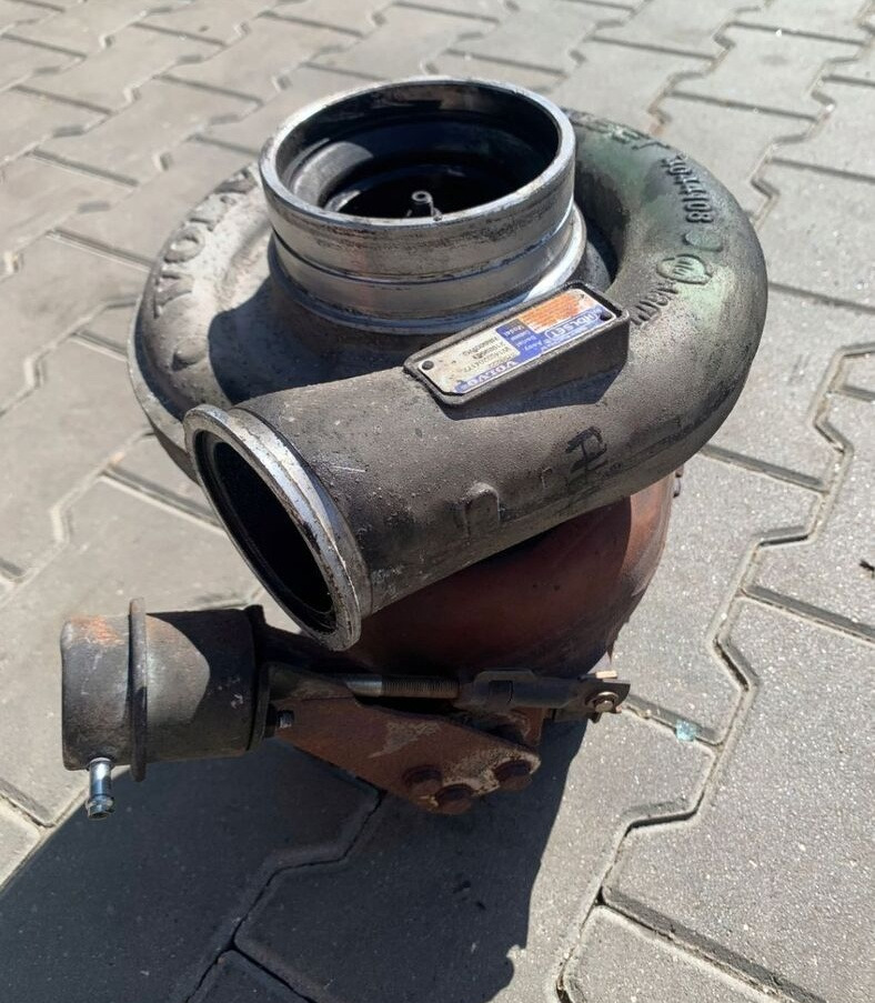 HOLSET TURBINA TURBOSPRĘŻARKA RENAULT GAMA T RANGE DTI 13 VOLVO FH 4 D13K - Turbocompresor pentru Camion: Foto 2 HOLSET TURBINA TURBOSPRĘŻARKA RENAULT GAMA T RANGE DTI 13 VOLVO FH 4 D13K - Turbocompresor pentru Camion: Foto 2