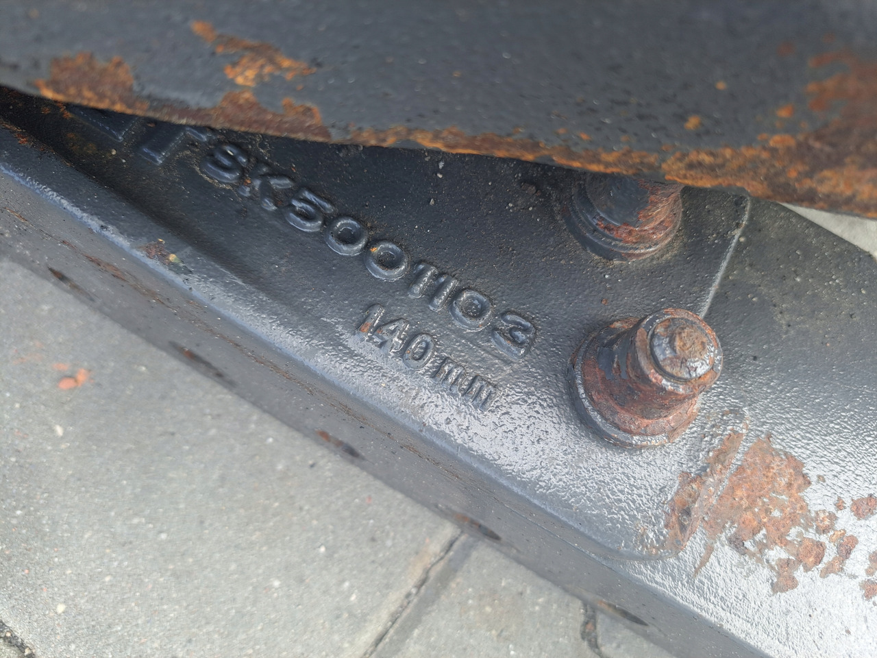 JOST SIODŁO JOST 140 MM WSPORNIK VOLVO FH FM - Şa cuplare pentru Camion: Foto 4 JOST SIODŁO JOST 140 MM WSPORNIK VOLVO FH FM - Şa cuplare pentru Camion: Foto 4