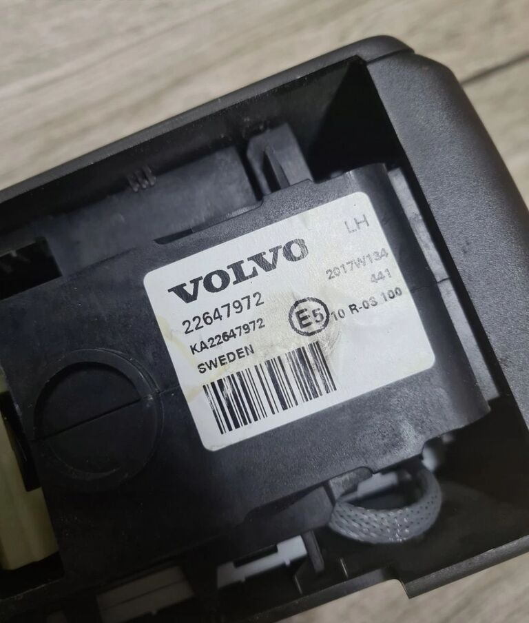 JOYSTICK ZMIANY BIEGÓW GAŁKA LEWAREK VOLVO FH 4 FM 4 FH 16 EURO 6 22647972 Volvo FH 4 FM 4 FH 16 EURO 6 22647972 Volvo VOLVO FH 4 FM 4 FH 16 EURO 6 22647972 - Schimbător de viteze pentru Camion: Foto 3 JOYSTICK ZMIANY BIEGÓW GAŁKA LEWAREK VOLVO FH 4 FM 4 FH 16 EURO 6 22647972 Volvo FH 4 FM 4 FH 16 EURO 6 22647972 Volvo VOLVO FH 4 FM 4 FH 16 EURO 6 22647972 - Schimbător de viteze pentru Camion: Foto 3