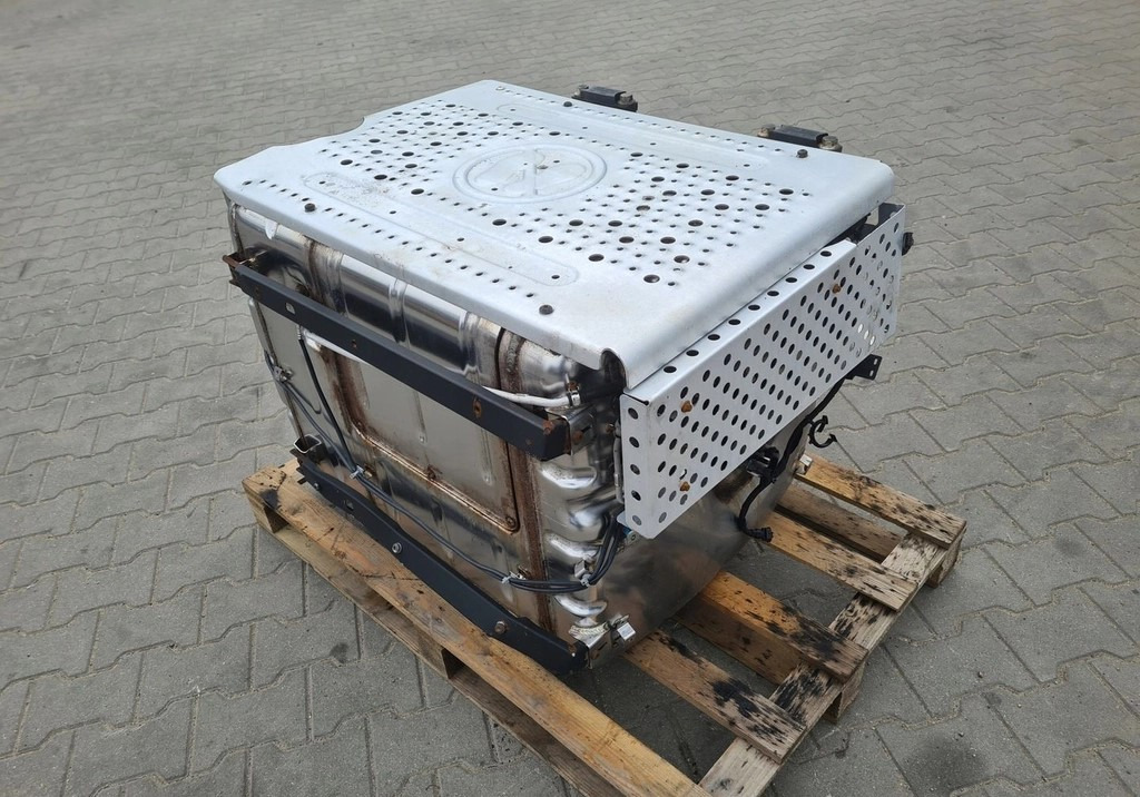 KATALIZATOR TŁUMIK DPF FILTR KOMPLETNY FORD F-MAX CARGO 500 EURO 6 - Toba esapament: Foto 2 KATALIZATOR TŁUMIK DPF FILTR KOMPLETNY FORD F-MAX CARGO 500 EURO 6 - Toba esapament: Foto 2